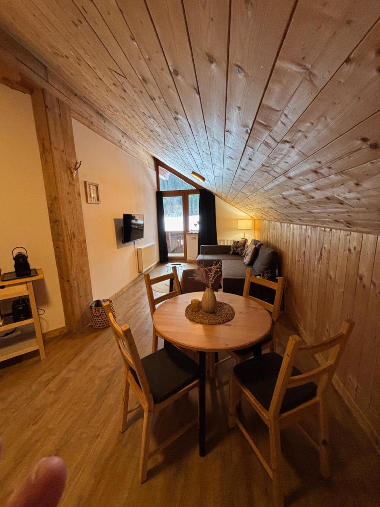 Alpenhaus Bichlbach Villa Exteriör bild